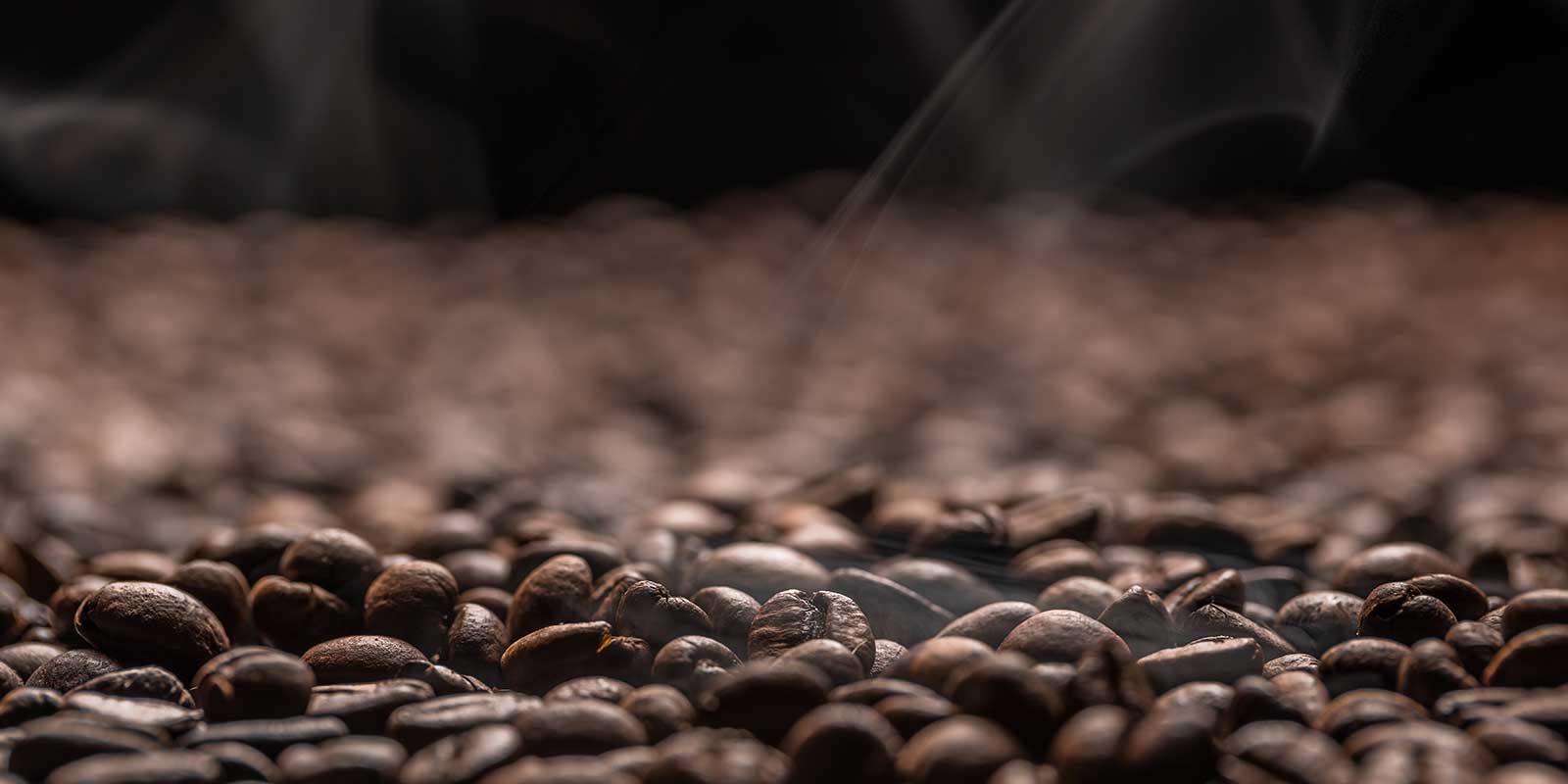 Espresso und Kaffee für Espressomaschinen - frischt geröstet, ein Feuerwerk der Aromen