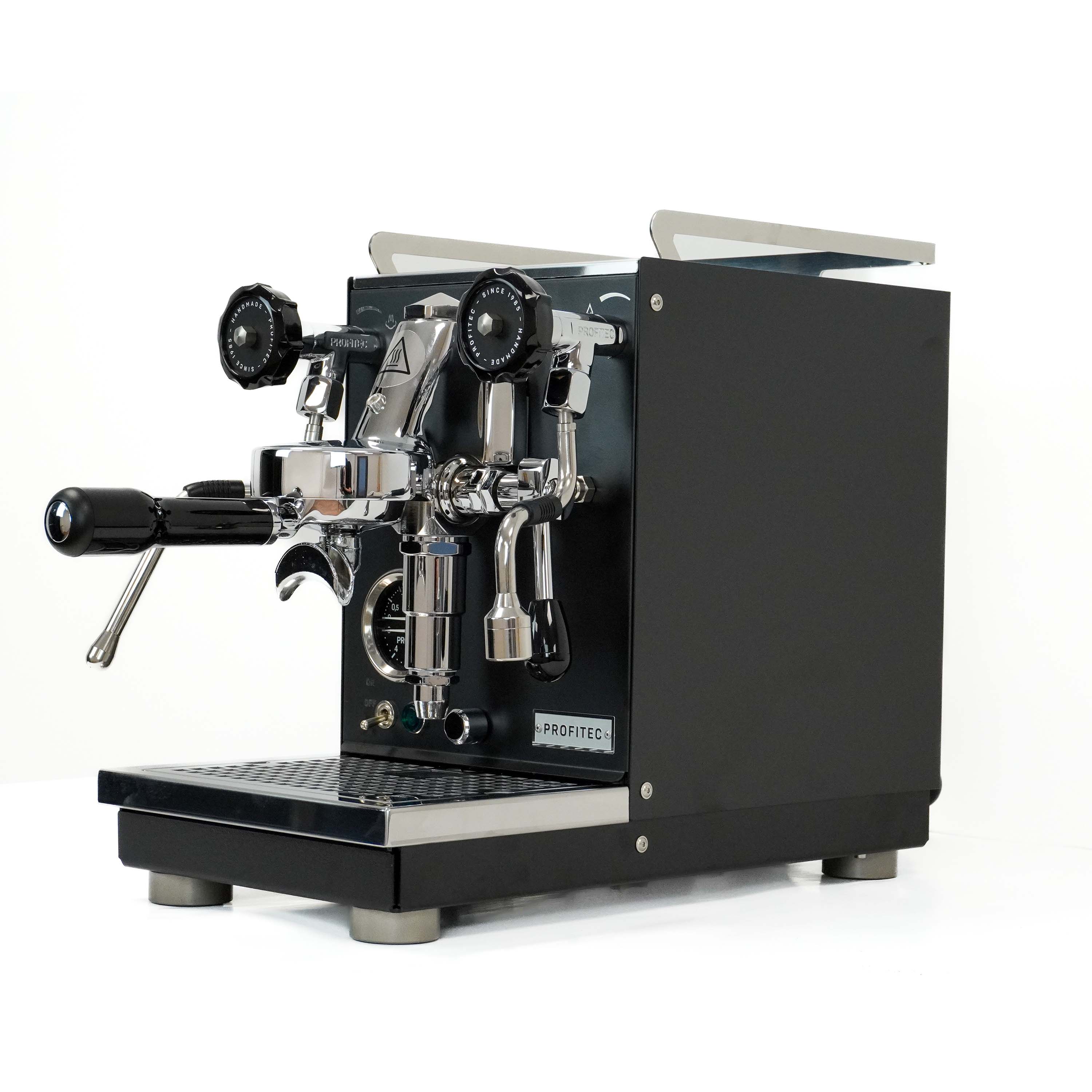 Profitec Pro 400 Black Edition Schraegansicht